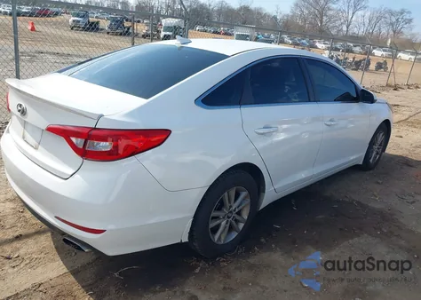 2015 Hyundai Sonata Se z USA, uszkodzony, nr VIN 5NPE24AF9FH169987